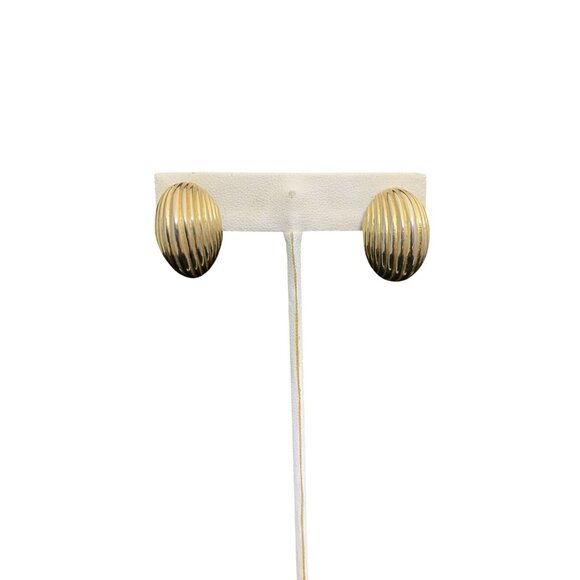 Kenneth Lane Jewelry - Vintage Kenneth Lane Gold Tone Screw Back Earrings (1756)